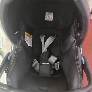 Infant car seat